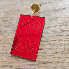 Charger l'image dans la galerie, ❤️✨ Boucles d'oreilles Carte Reine de Cœur rouge ✨❤️