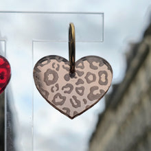 Charger l'image dans la galerie, 🌸 Boucles d’oreilles Cœur Léopard – Miroir Rose-Doré 🐆✨