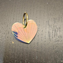 Charger l'image dans la galerie, Boucles d'oreilles Cœur-Soleil holographique sur créoles 💛🌞