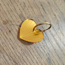 Charger l'image dans la galerie, Boucles d'oreilles Cœur-Soleil miroir doré sur créoles 💛🌞
