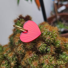 Charger l'image dans la galerie, Boucles d'oreilles Cœur-Soleil miroir rouge sur créoles ❤️🌞