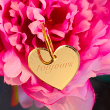Charger l'image dans la galerie, Boucles d'oreilles Cœur "amour toujours" miroir doré sur créoles 💛🌞