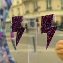 Charger l'image dans la galerie, Boucles d'oreilles Eclair paillettes rouge foncé ⚡