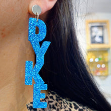 Charger l'image dans la galerie, 💙 Boucles d’oreilles DYKE – Pluie de paillettes bleu vif ✨🏳️🌈