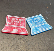 Charger l'image dans la galerie, Broche Error 404 Gender not found (rouge) 🏳️🌈