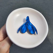 Charger l'image dans la galerie, Broche Clitoris (marbré bleu océan) 🔥💦