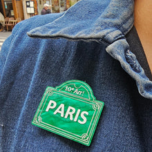 Charger l'image dans la galerie, Broche plaque de rue de Paris (marbré vert) 🇫🇷