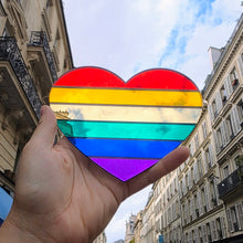 Charger l'image dans la galerie, Cœur Arc-en-ciel à accrocher au mur ! 🌈❤️