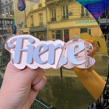Charger l'image dans la galerie, Décoration murale "Fier.e" rose gold 🌈