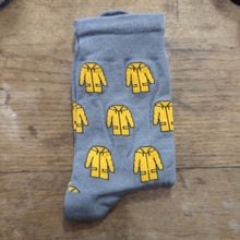 Charger l'image dans la galerie, ☂️ Chaussettes en bambou Ciré jaune ☂️