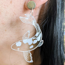 Charger l'image dans la galerie, Boucles d'oreilles Carpe Koï transparentes 🎏