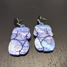 Charger l'image dans la galerie, Boucles d'oreilles Corps (violet marbré)