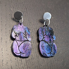 Charger l'image dans la galerie, Boucles d'oreilles Corps (violet galactique)