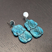 Charger l'image dans la galerie, Boucles d'oreilles Corps (vert marbré)
