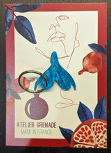 Charger l&#39;image dans la galerie, Porte-clefs Clitoris, marbré bleu clair
