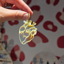 Charger l'image dans la galerie, 🌸 Boucles d’oreilles Cœur Anatomique holographique
