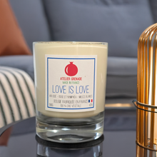 Charger l'image dans la galerie, Bougie "Love is Love" Made in France 🔥
