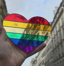 Charger et lire la vidéo dans la visionneuse de la Galerie, Cœur Arc-en-ciel à accrocher au mur ! 🌈❤️
