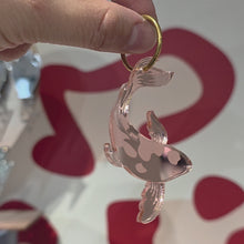 Charger et lire la vidéo dans la visionneuse de la Galerie, Boucles d'oreilles Carpe Koï miroir rose gold 🎏
