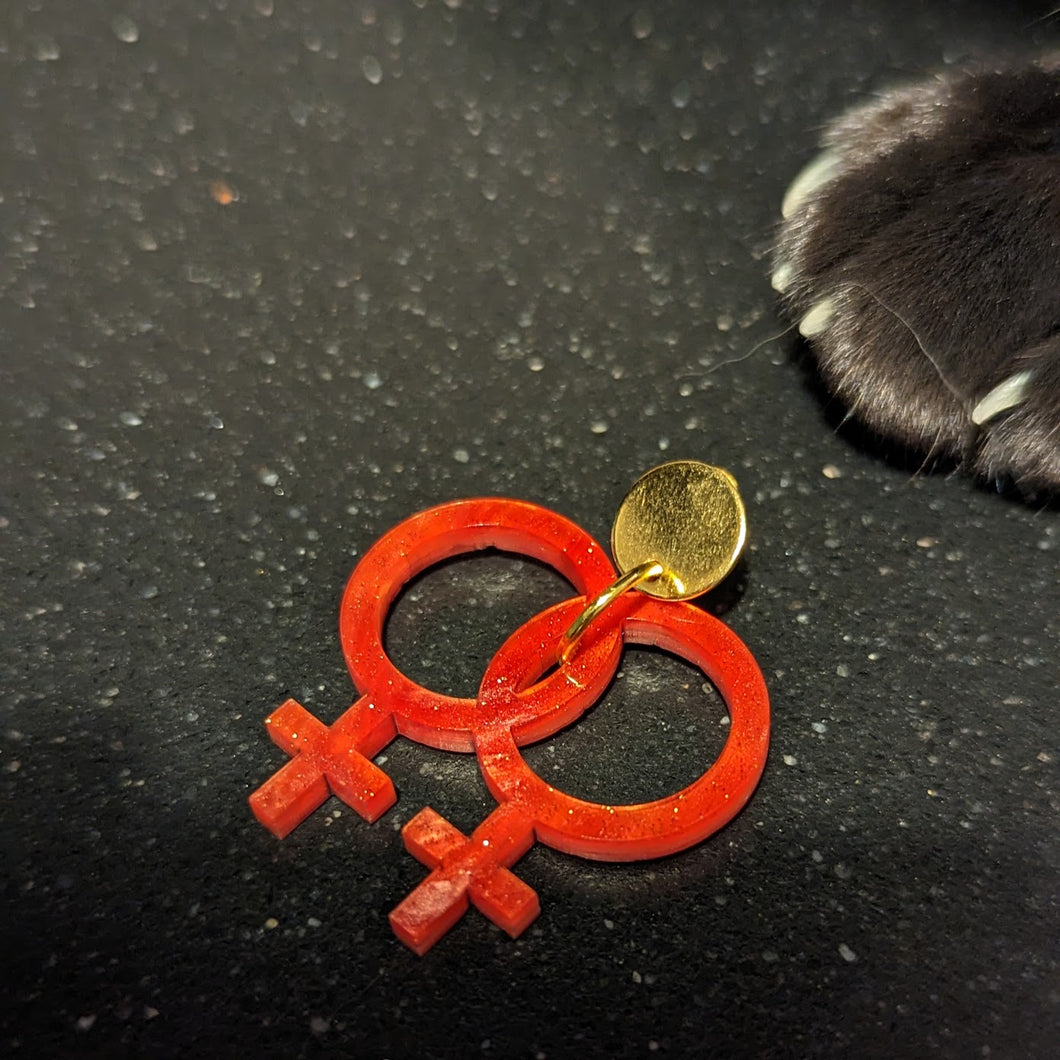 Boucles d'oreilles petit symbole lesbien (rouge) 🏳️‍🌈